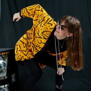 90’s VTG Yellow and Black Fleece Lined Cardigan